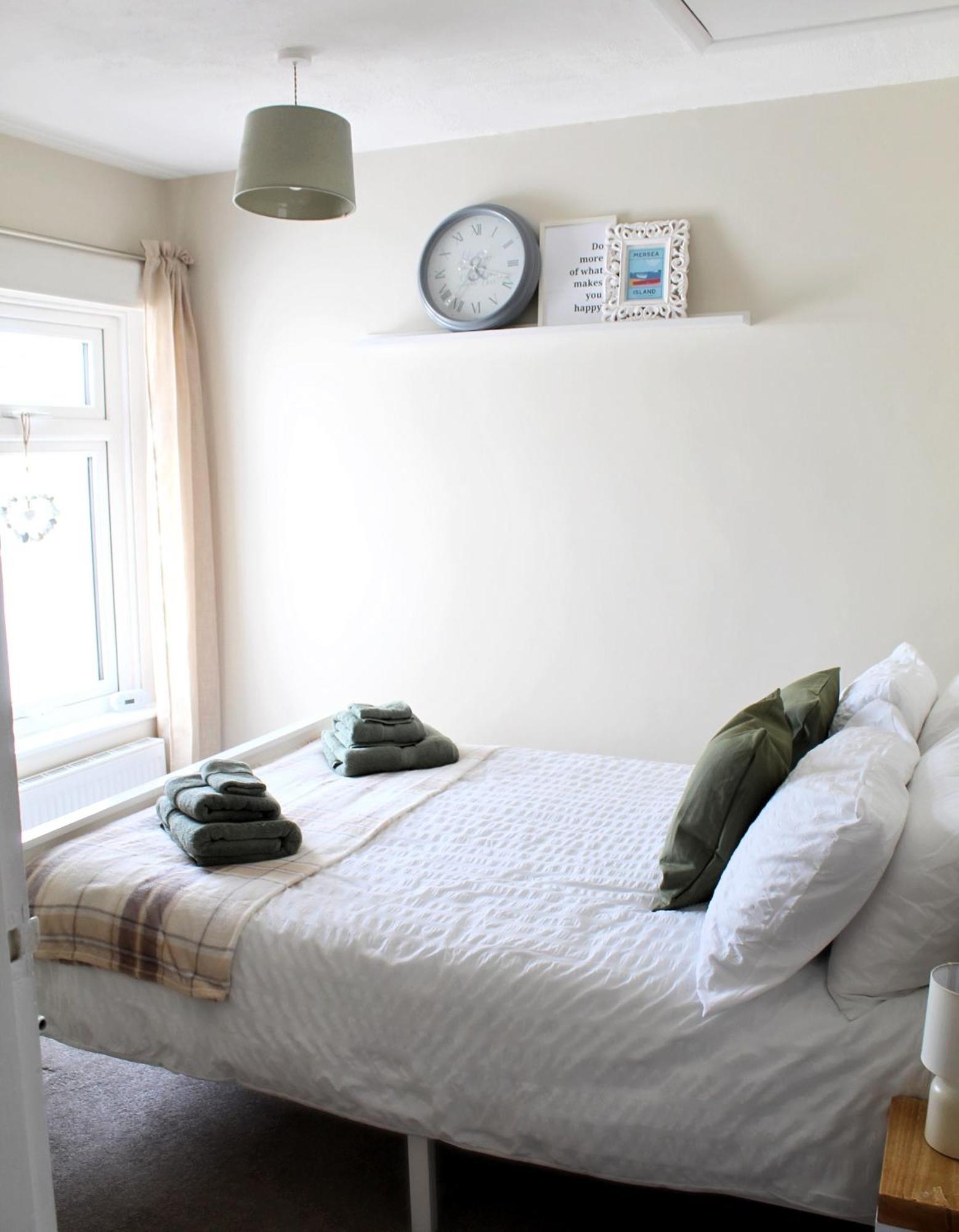 Cosy Cottage In Mersea - Walking Distance To Beach And Town Уэст-Мерси Экстерьер фото