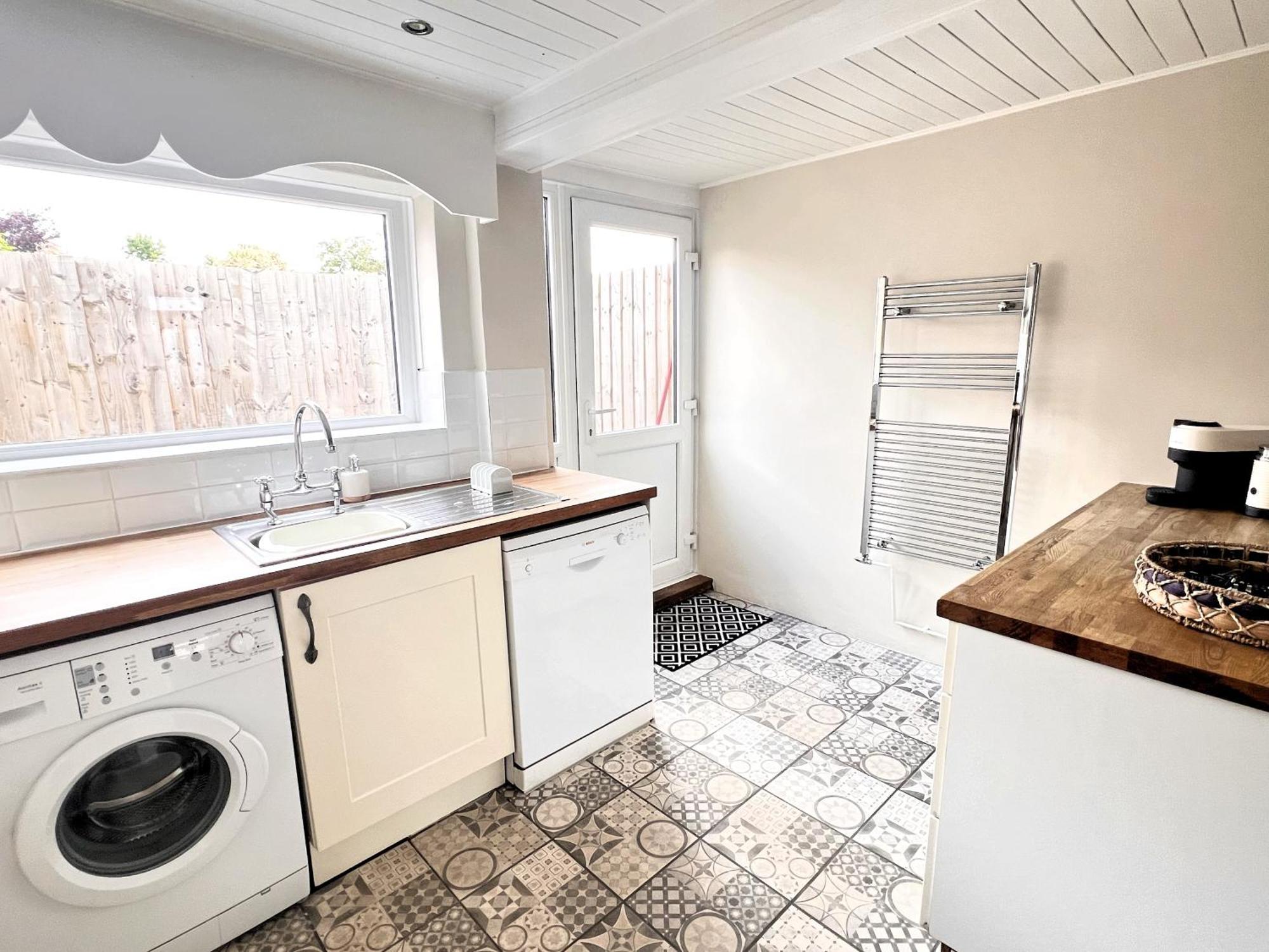 Cosy Cottage In Mersea - Walking Distance To Beach And Town Уэст-Мерси Экстерьер фото